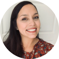 Andrea Reyes-Cuarenta, Bilingual Therapist
